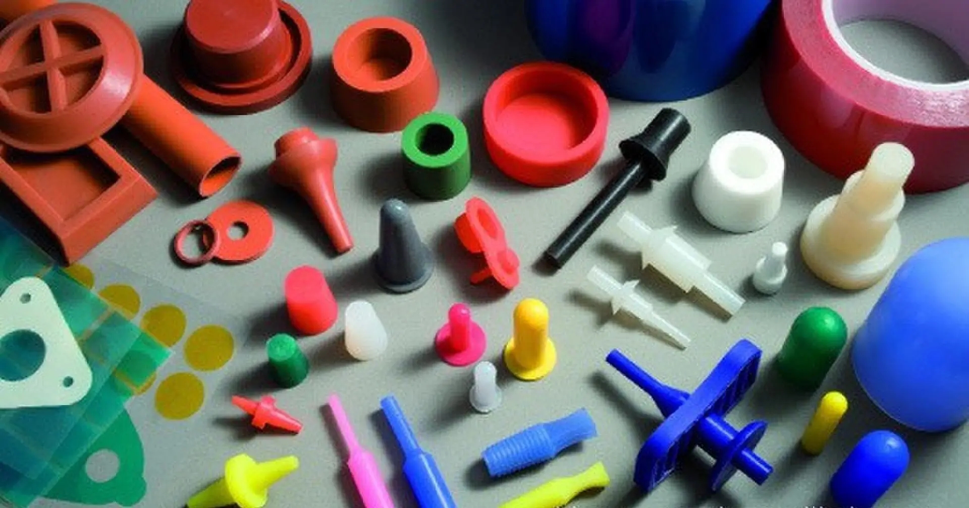 硅膠制品為何會出現出油現象？